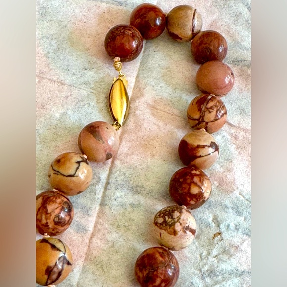 Picture (or zebra) jasper 12mm beaded necklace 18” w/ 14K gold clasp - Picture 3 of 7